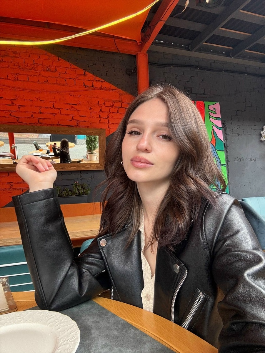    Анжелика сейчас из личного архива героя(ев) публикации