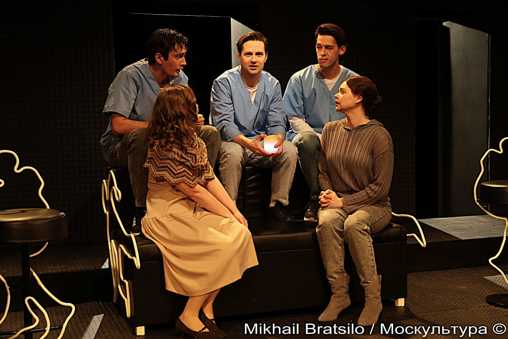 Вера - Арина Селезнёва, Фёдор - Олег Парменов, Алексей Андрей Сумцов, Иван - Дмитрий Росляков, Наташа - Алиса Шиханова
