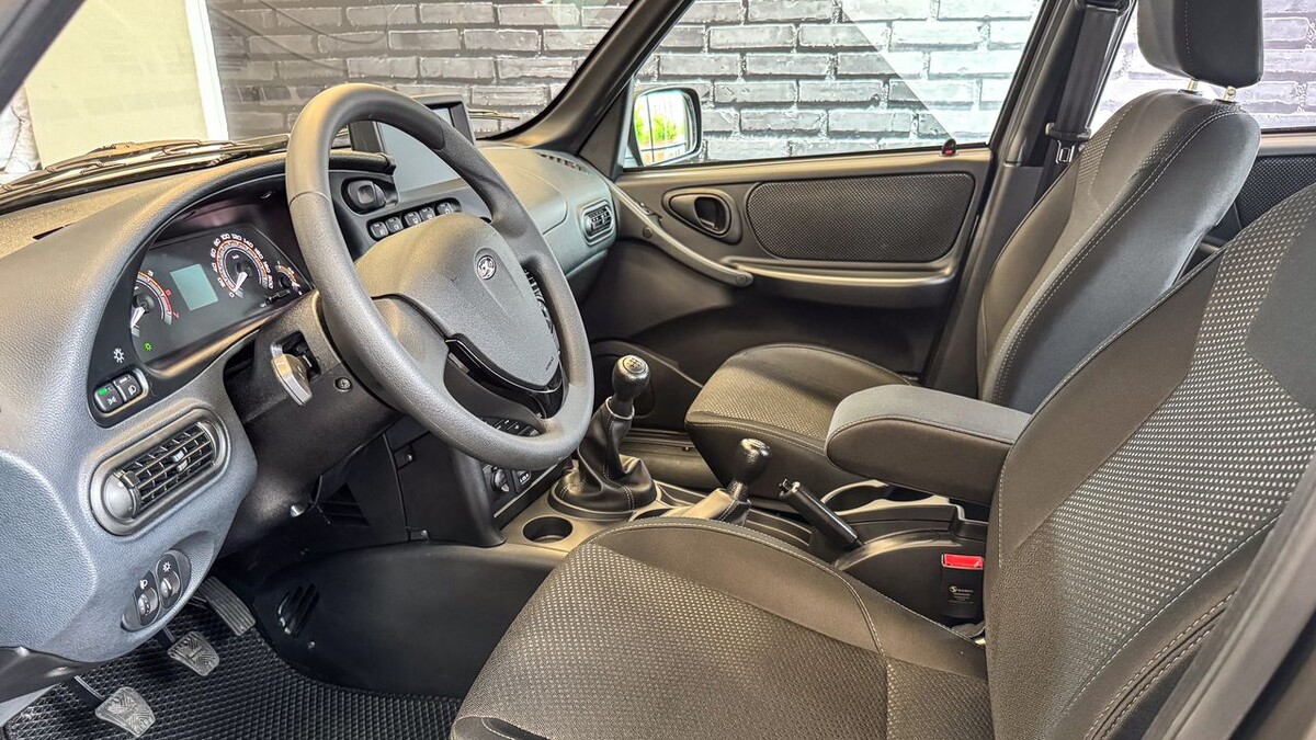    Интерьер LADA Niva Travel. Фото Иван Бахарев / «Автоновости дня»