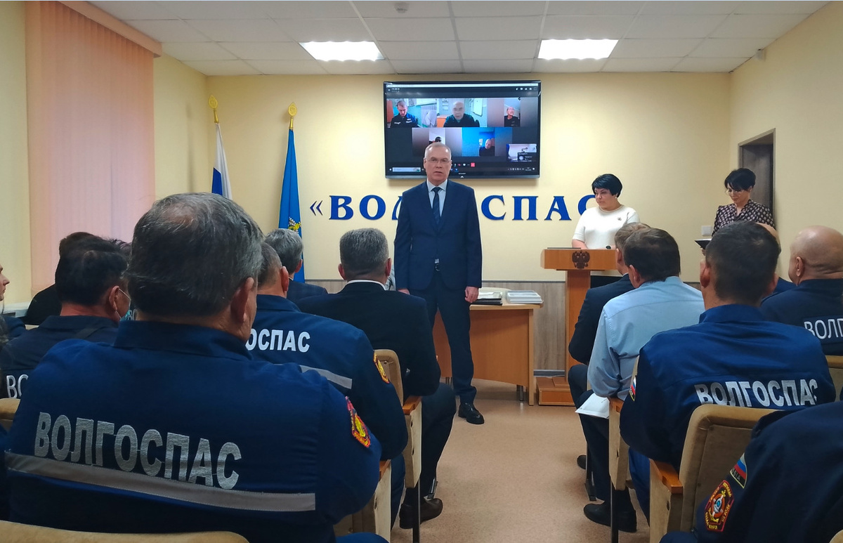 В преддверии Дня Спасателя Российской Федерации спасатели ГКУ «Волгоспас»  состоялось торжественное мероприятие.