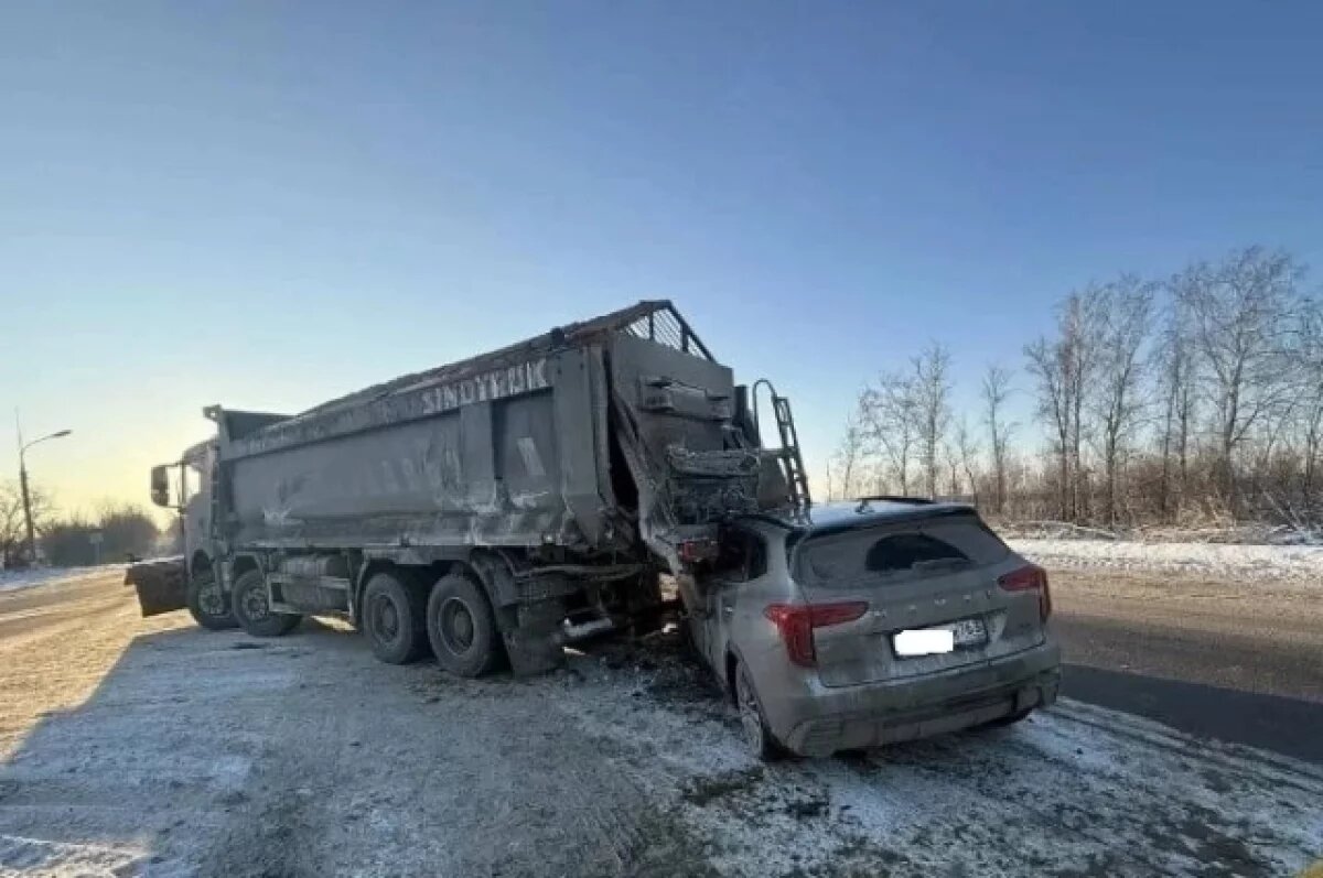   Стало известно, кто пострадал в массовом ДТП со спецтехникой под Самарой
