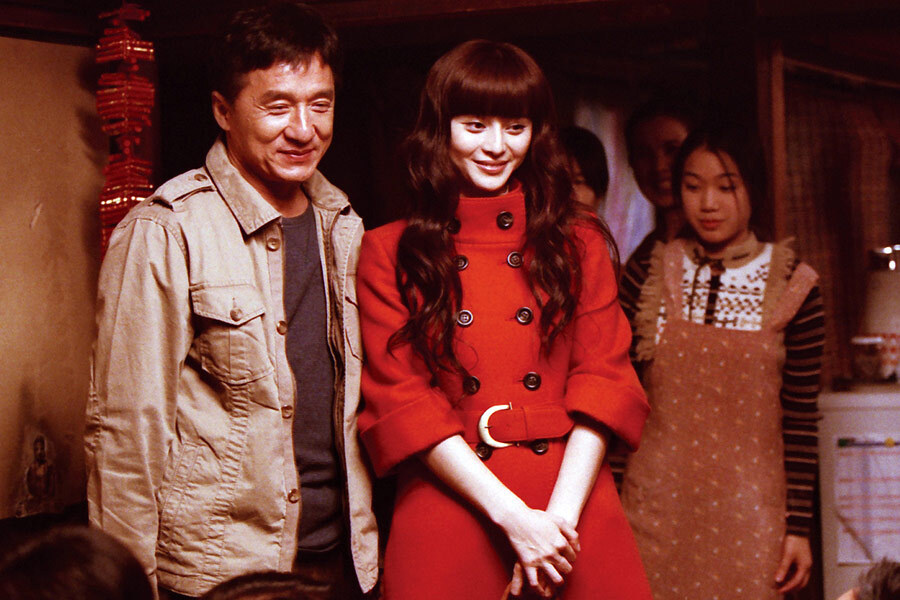 Сю Сю приходит в Баке в гости в "общагу" мигрантов