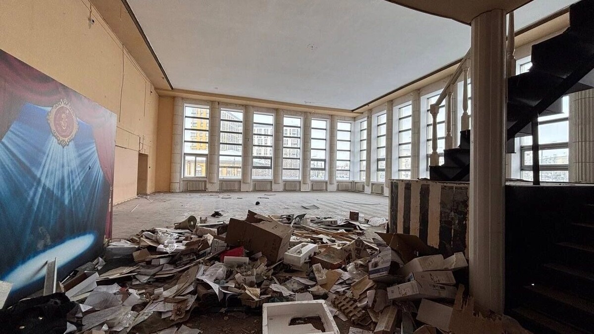    Театр Музкомедии на сегодняшний день выглядит так   Телеграм-канал Евгении Шевченко