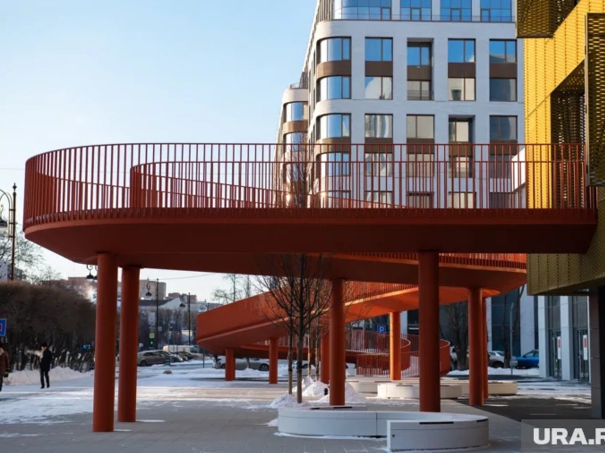     Проект имеет приметную архитектуру