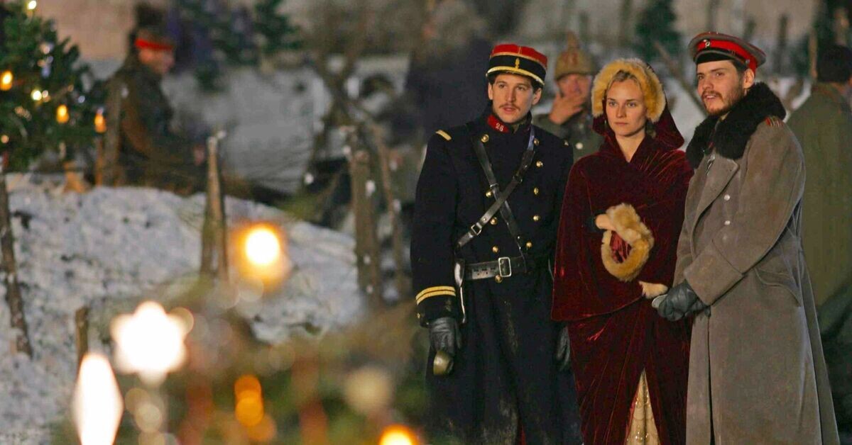 Иногда даже история делает паузу.