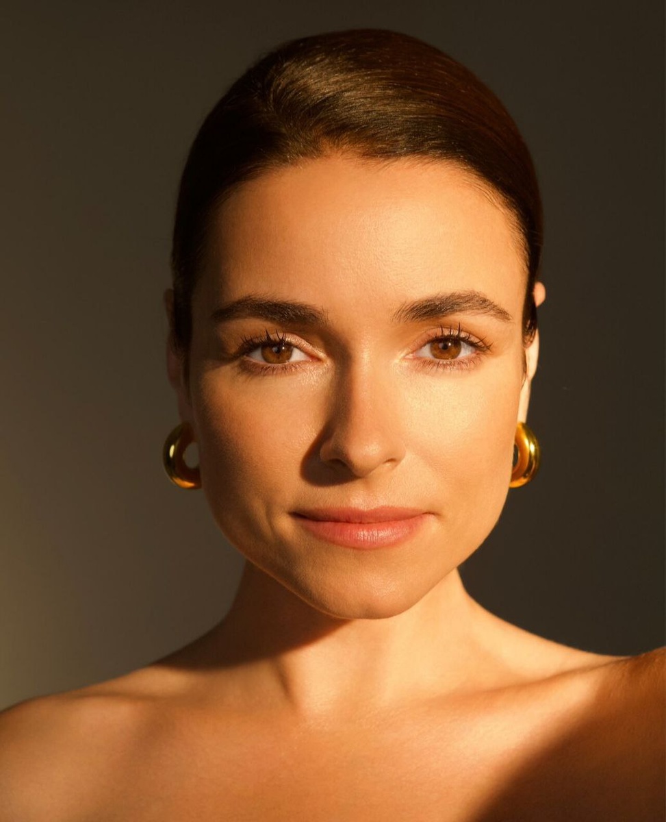 Ирена Понарошку фото из открытого доступа