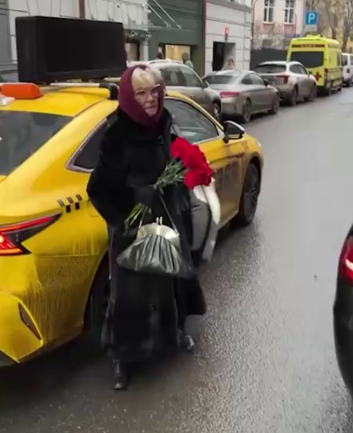 Вера Алентова приехала на прощание с Анатолием Лобоцким. Фото: соцсети