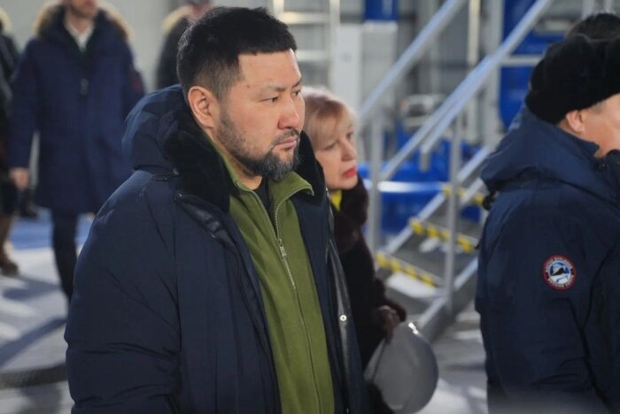 Когда утром вспомнил то, что сделал вчера / фото: телеграм-канал Евгений Григорьев, глава ГО «Город Якутск»