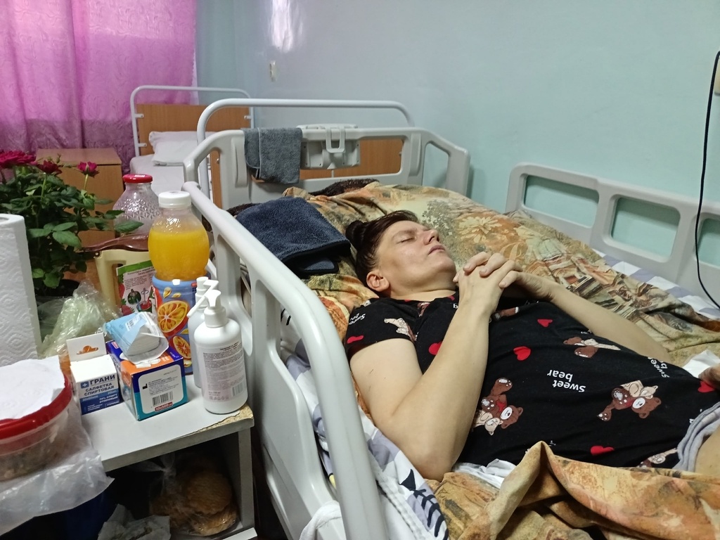    «Спасите мою девочку»: В Оренбургской области 33-летняя женщина 4 месяца пытается получить точный диагноз