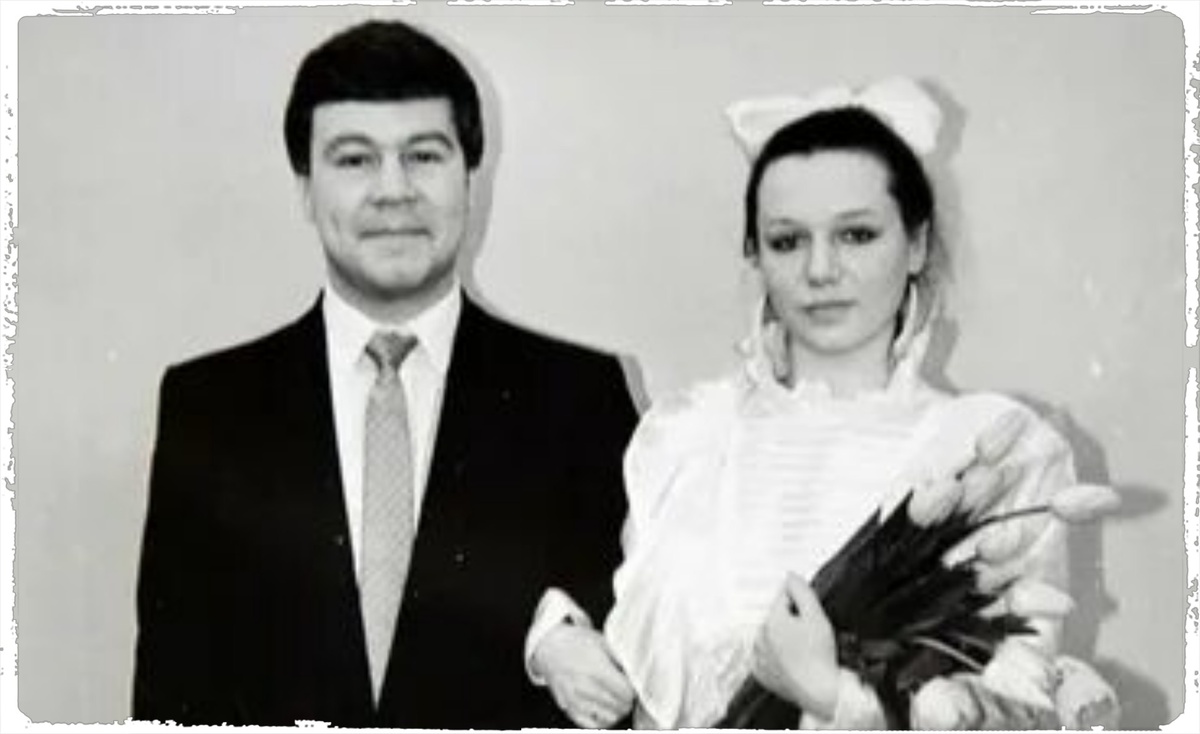 Лариса полюбила его, когда он был никем, и стала его главным продюсером в тени.