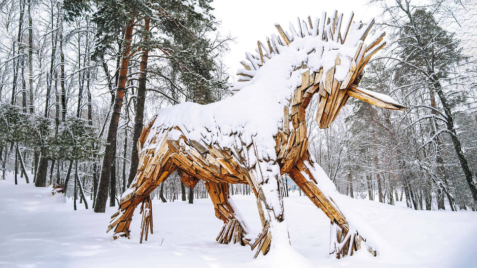 Символ Выксы — единорог (скульптор Габор Соеке).📷Фото: архив ОМК