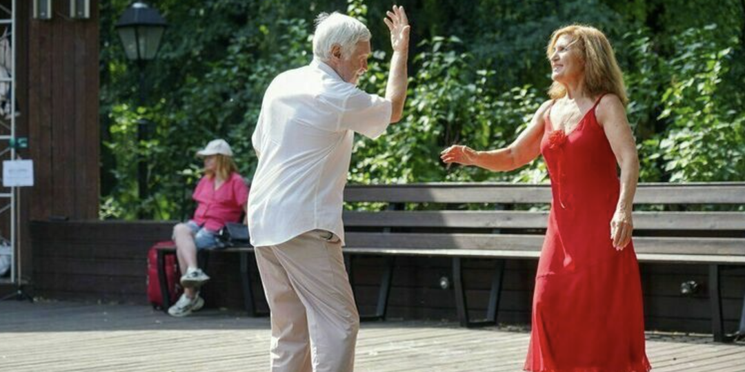 Власти проведут кампанию по преодолению у молодежи дискриминации пожилых