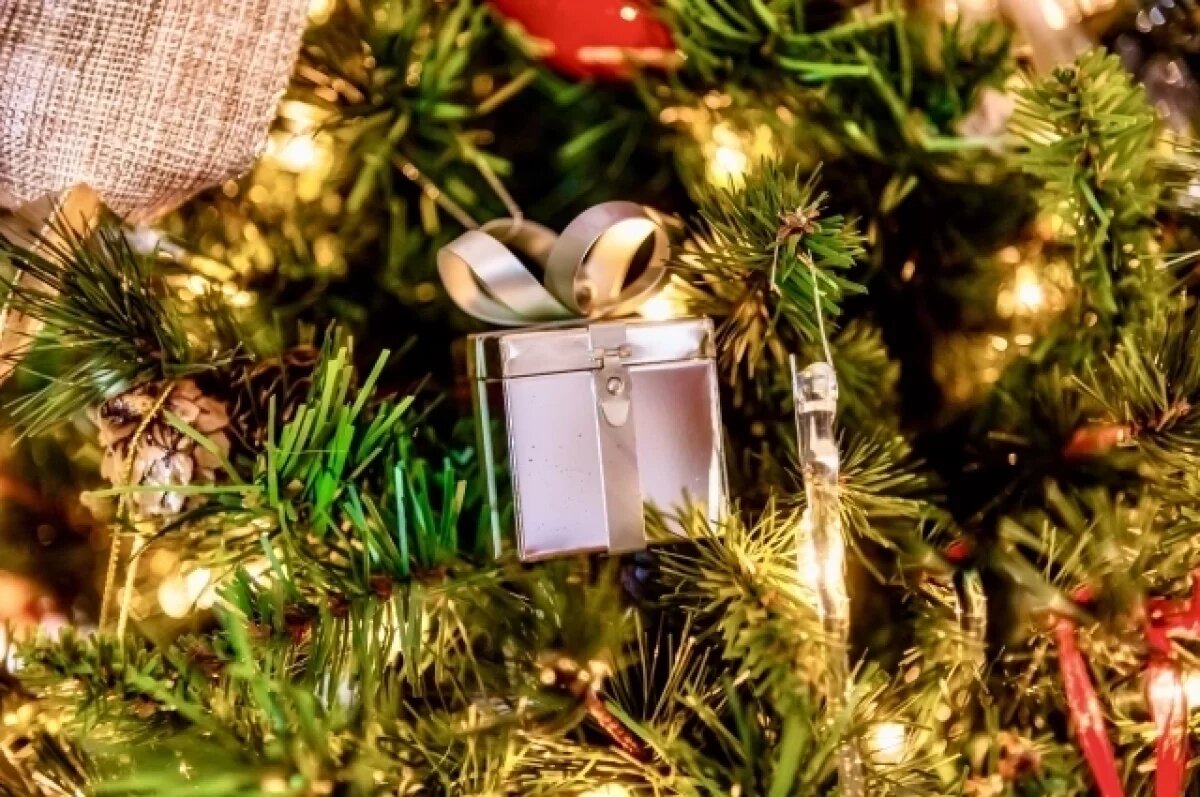    К акции «Елка желаний» вновь присоединился губернатор Югры