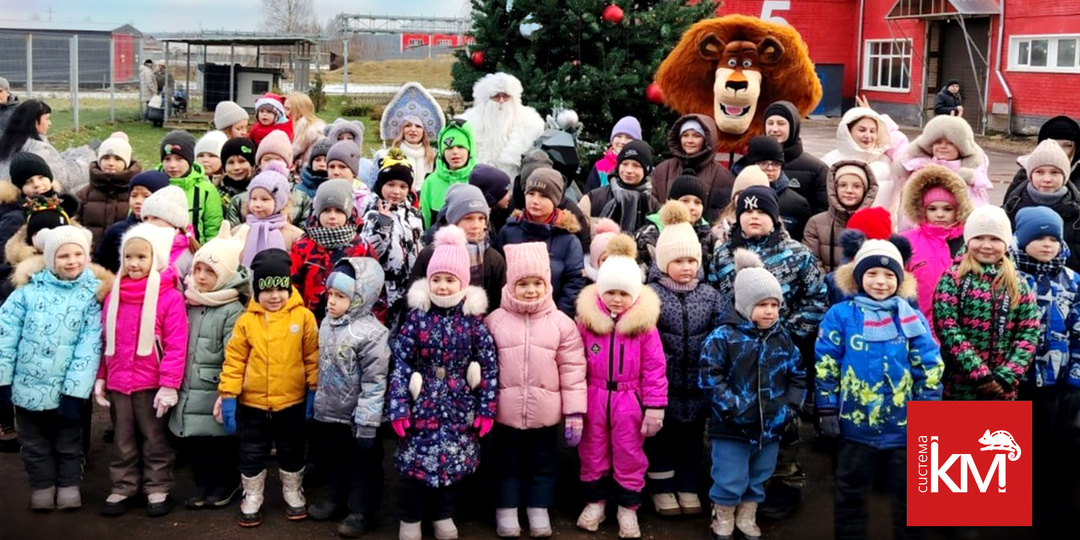 Настоящий Новый год начинается с детских улыбок