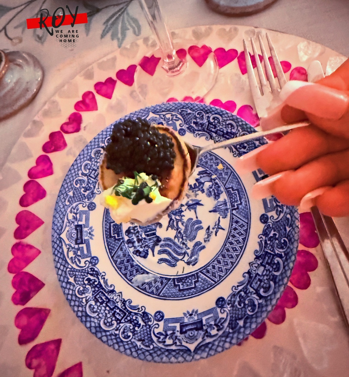 Ложь во благо - бесперспективна. Лучше работает суть.