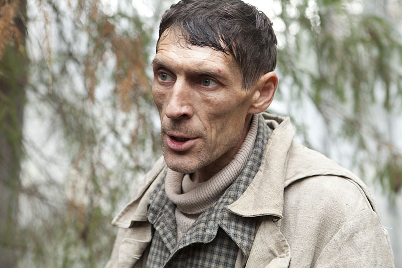 Его боялись на экране, а в жизни он вырывался со дна: правда об Игоре Савочкине, о которой редко говорят