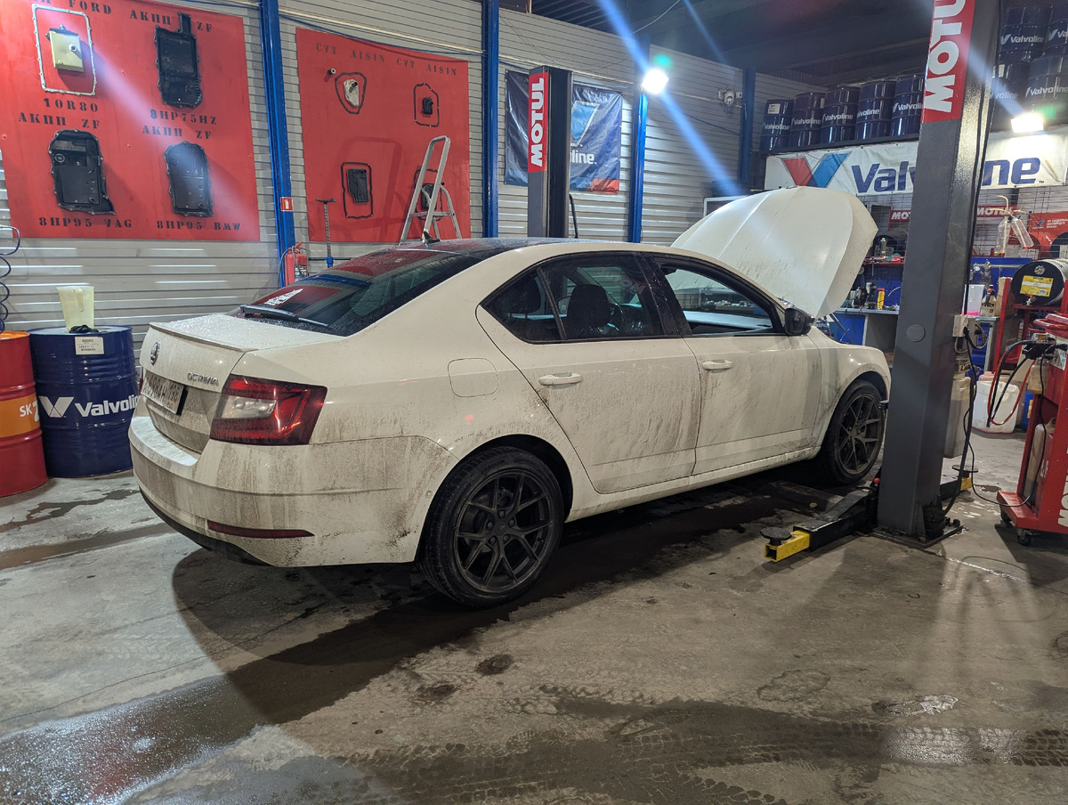 Замена охлаждающей жидкости Skoda Octavia A7