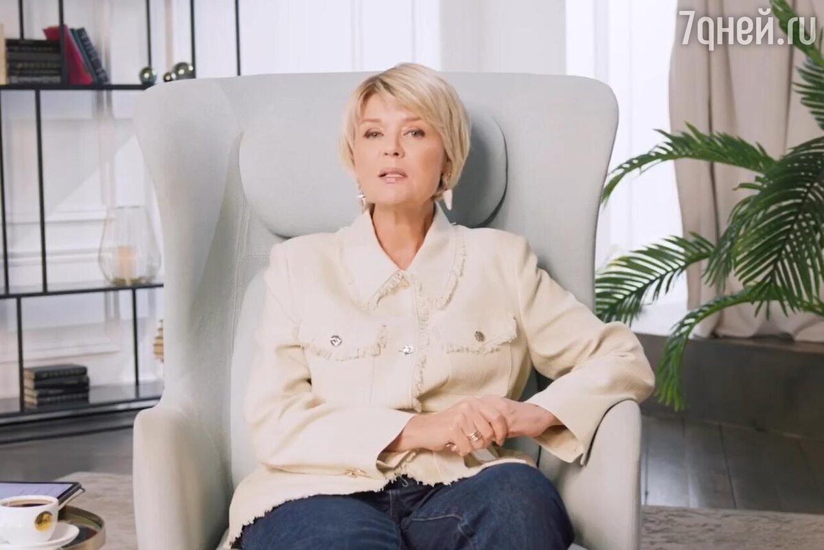    Юлия Меньшова Социальные сети