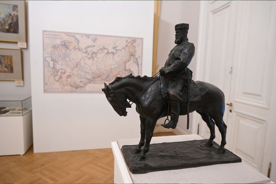    500 предметов императора можно увидеть в Русском музее. Алексей БУЛАТОВ