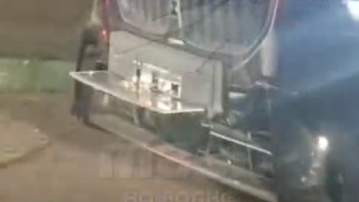    Фото: Скриншот видео Telegram-канал Mash на волне