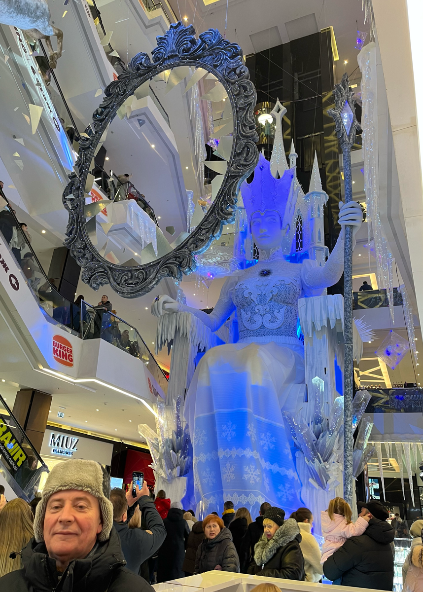 В центре всеобщего внимания: ажиотаж и восхищение