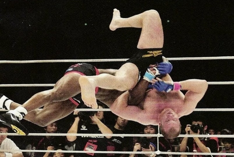 Чудом выжил? Не почувствовал! Легендарный бросок, после которого Федор стал легендой