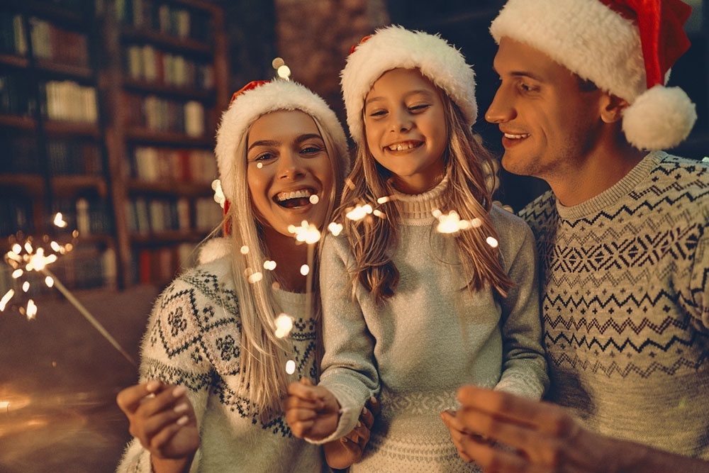    Новый год или любой другой символический рубеж часто воспринимается как точка семейной перезагрузки. / iStock