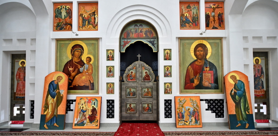     В храме Иоанна Предтечи в Северном установили иконостас