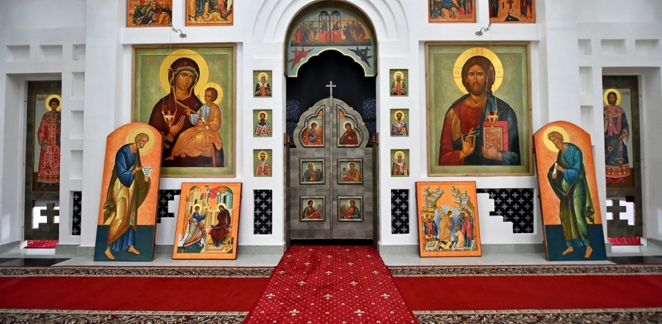 В храме Иоанна Предтечи в Северном установили иконостас