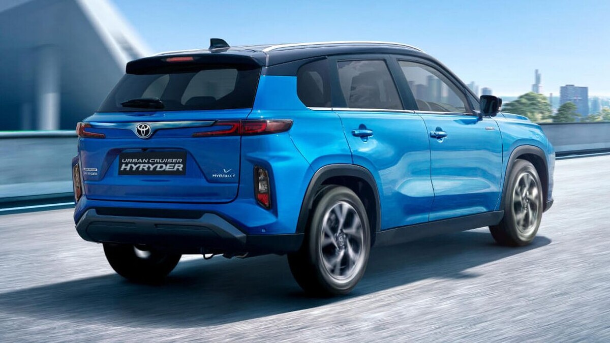    Toyota Urban Cruiser Hyryder. Фото Toyota