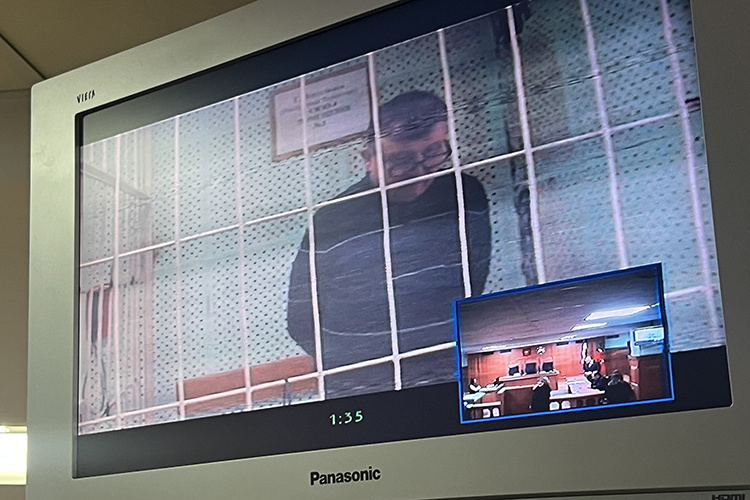    Мензелинский суд продлил Андрею Черкасину срок содержания в СИЗО до 14 февраля.   
Фото: «БИЗНЕС Online»