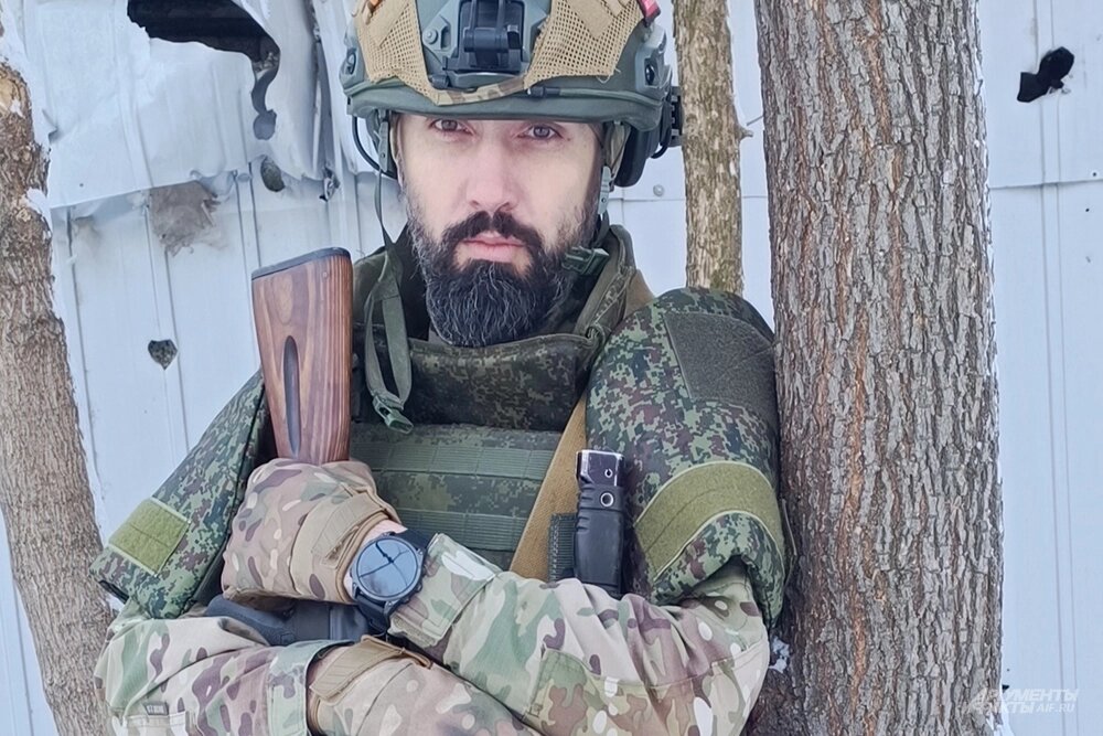    Офицер-доброволец Максим Шарин. Фото: АиФ/ Дмитрий Невзоров