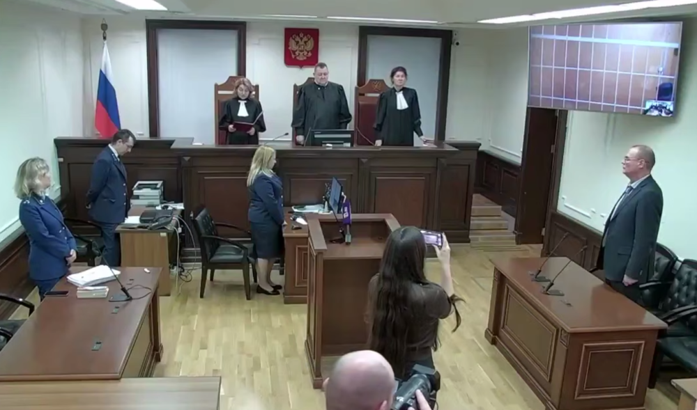    Осуждённый за 31 убийство "Поволжский маньяк" останется в колонии пожизненно