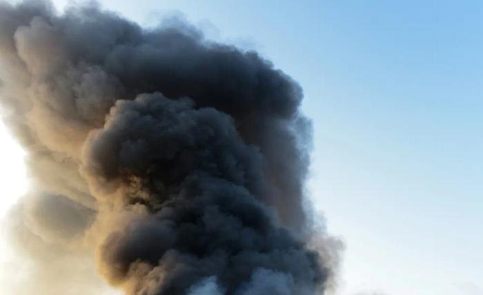 Обложка © Shutterstock / FOTODOM / hxdbzxy