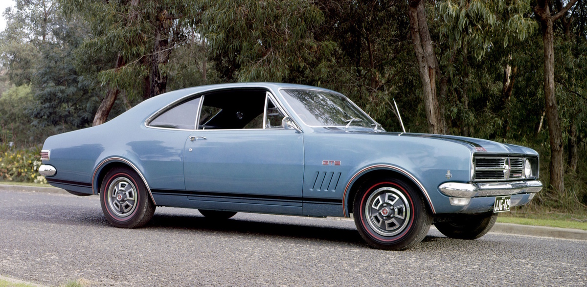 Двигатель Chevrolet 327 V8 объем 5,3л. мощность 250 л.с.