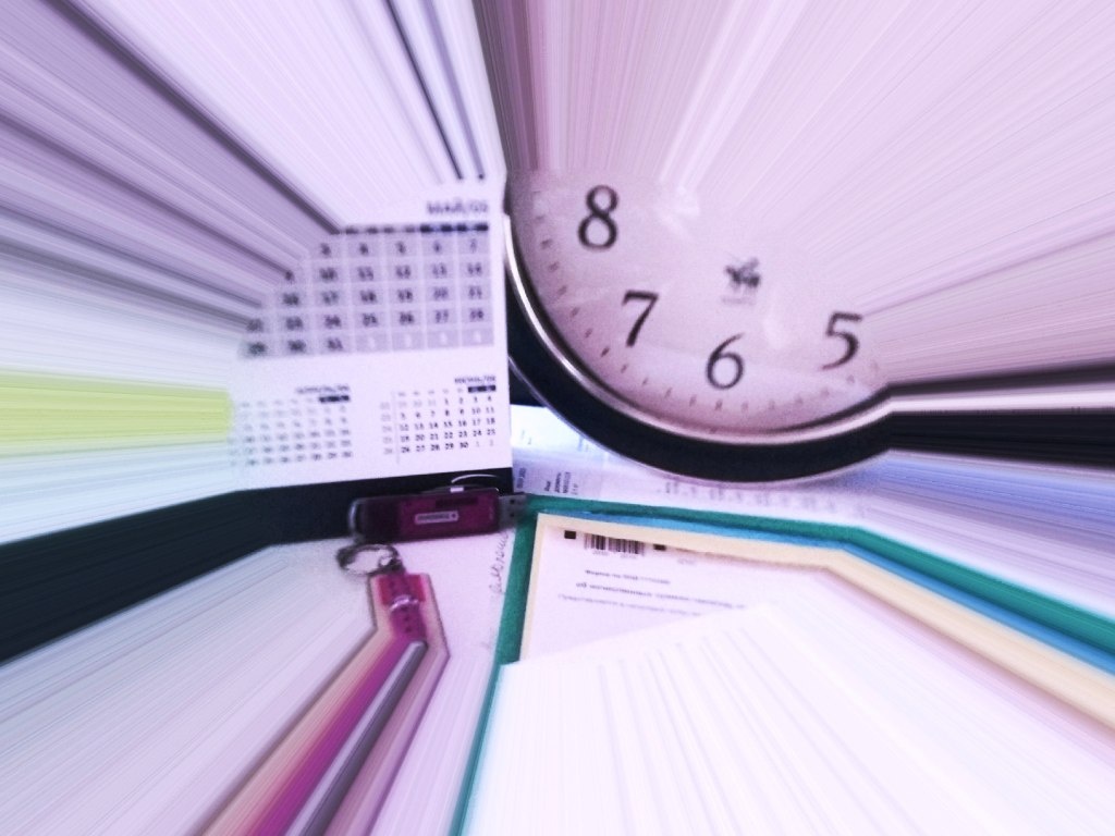 Когда надо, а когда не надо подавать заявление об уменьшении налога на ПСН на уплаченные страховые взносы. Фото автора.