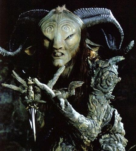 Многослойный образ Фавна, как не монстра, а испытывающего, проверяющего, хватит ли духу у героини пройти весь путь, предназначенный ей