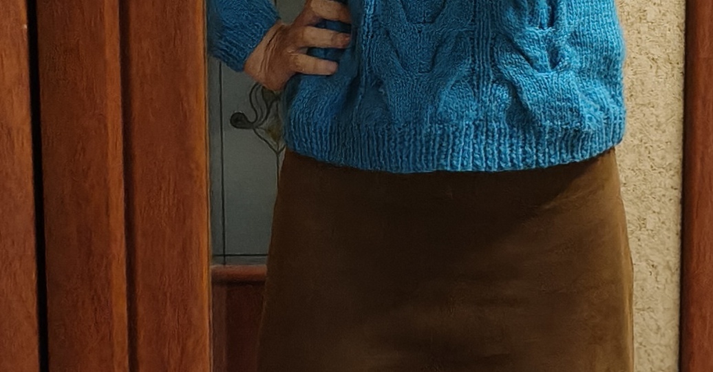 Поехала в ЦАОП за таргетом, а на улице зима, зима, зима! До какого возраста можно носить мини-юбки?