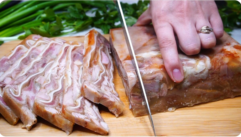 Ветчина, отдыхает. Этот рецепт в 3 раза дешевле и вкуснее. Мраморная нарезка к празднику...