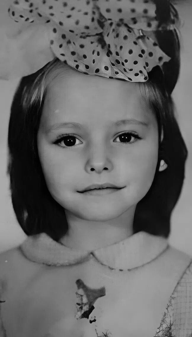 Лилия Рах в детстве.