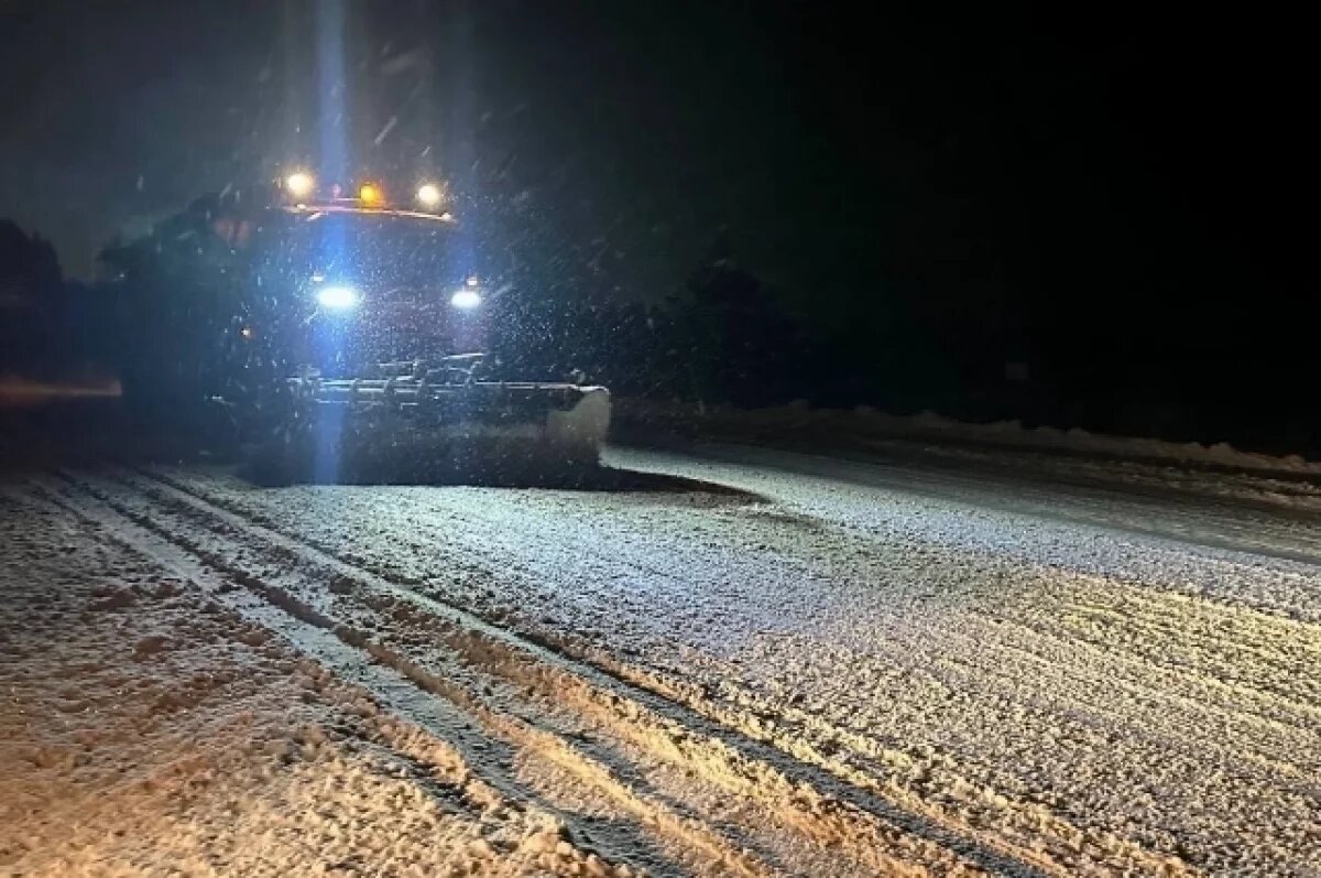    Ярославские дорожные службы из-за погоды перешли на усиленный режим работы
