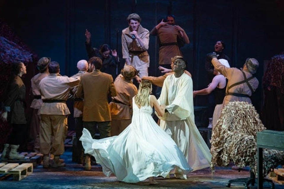    Министр культуры республики заявил, что встретился с коллективом театра. Фото: минкультуры Северной Осетии