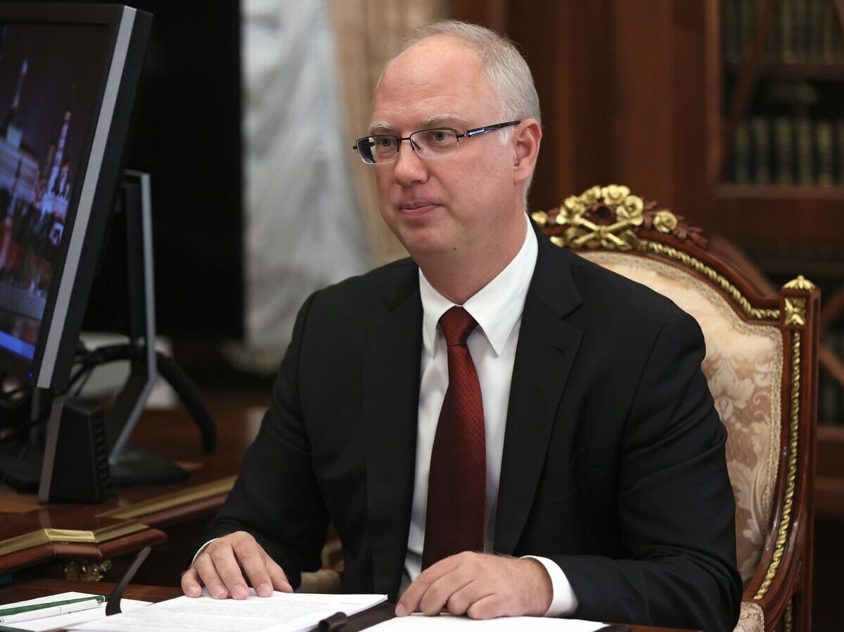    Генеральный директор Российского фонда прямых инвестиций Кирилл Дмитриев во время встречи с президентом РФ Владимиром Путиным© РИА Новости . Алексей Никольский