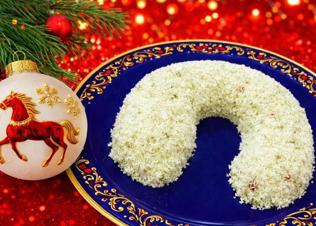 салат Снежная подкова