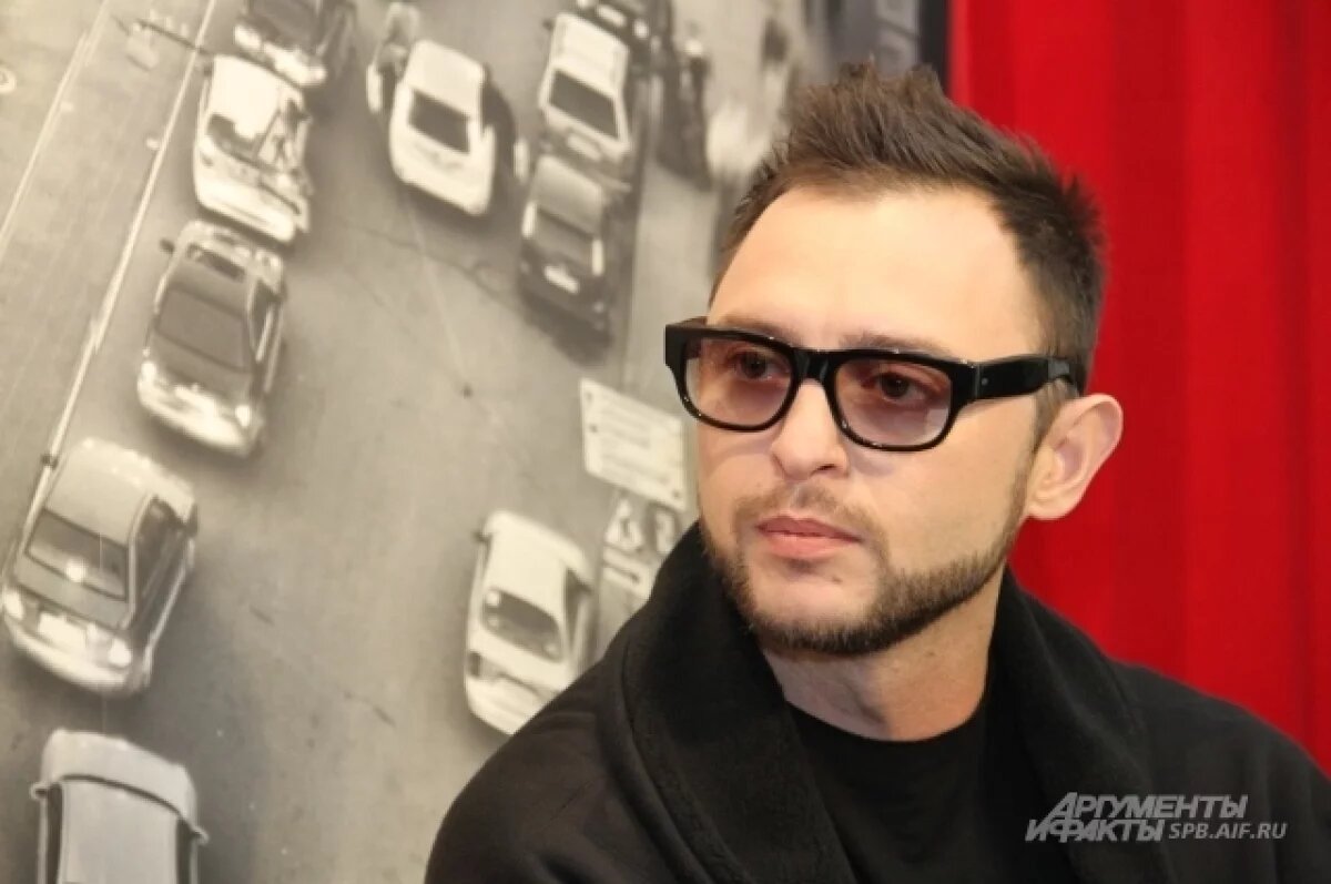    Больше только у Киркорова?