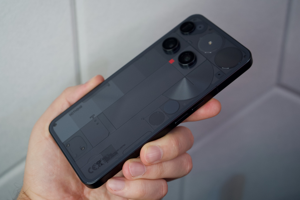    Nothing Phone (3)