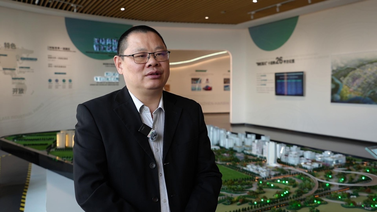  📷    «Моя «Пятилетка 14». Глубокие чувства Шэньчжэня и Харбина: мощный ветер «Шэнь» дует на северПавел Лопатко