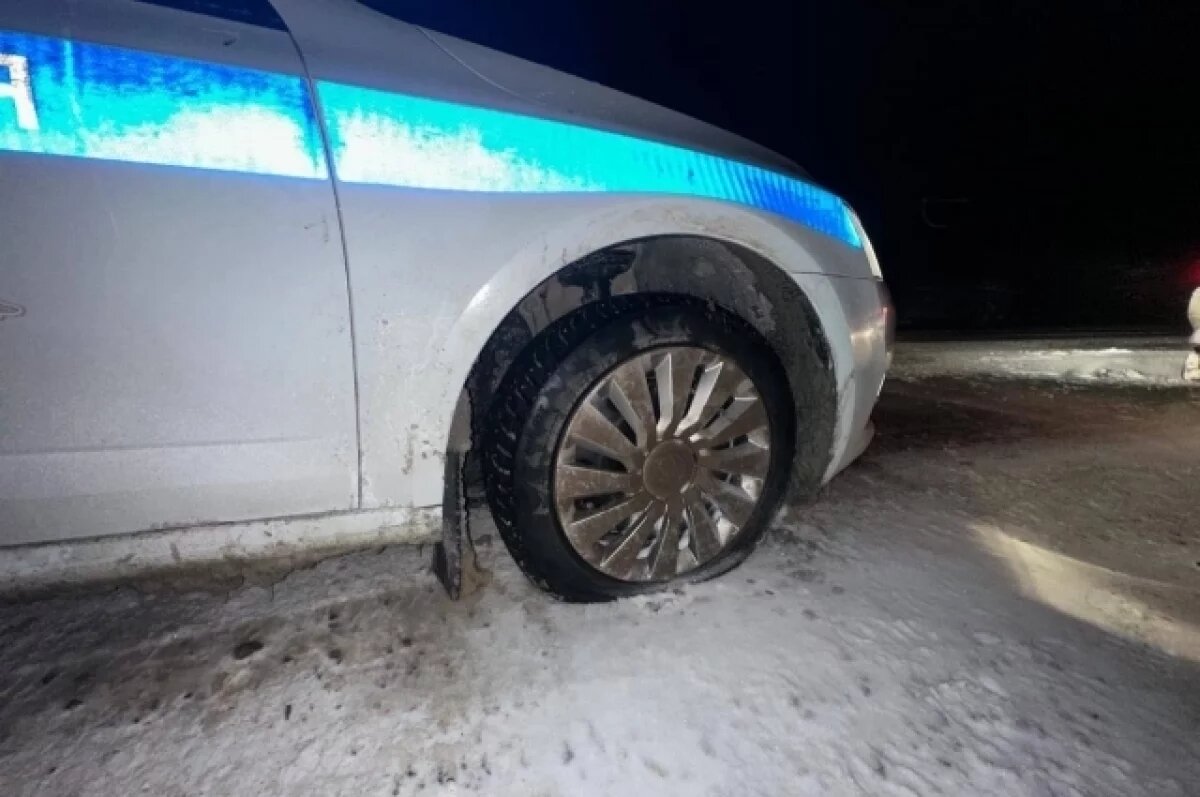    В Белгороде автобус с 20 пассажирами врезался в столб