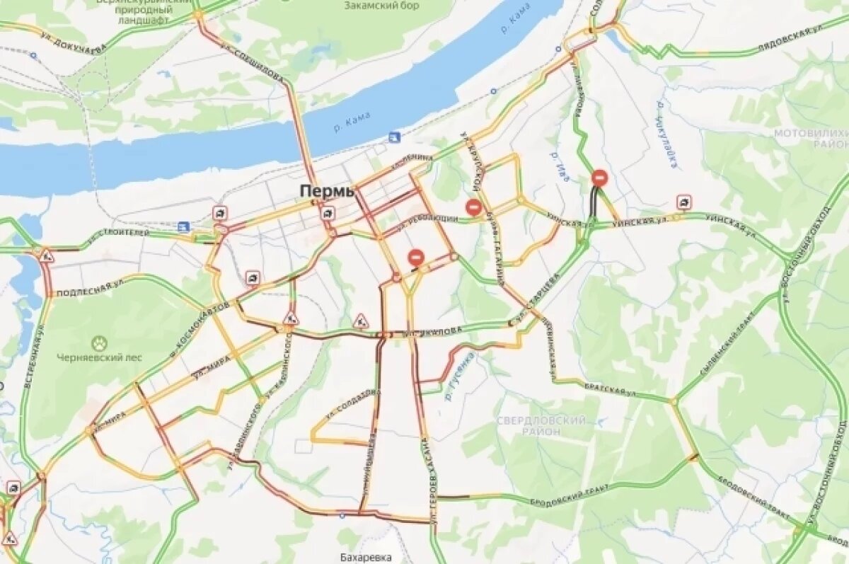    Пермь сковали 10-балльные пробки 26 декабря
