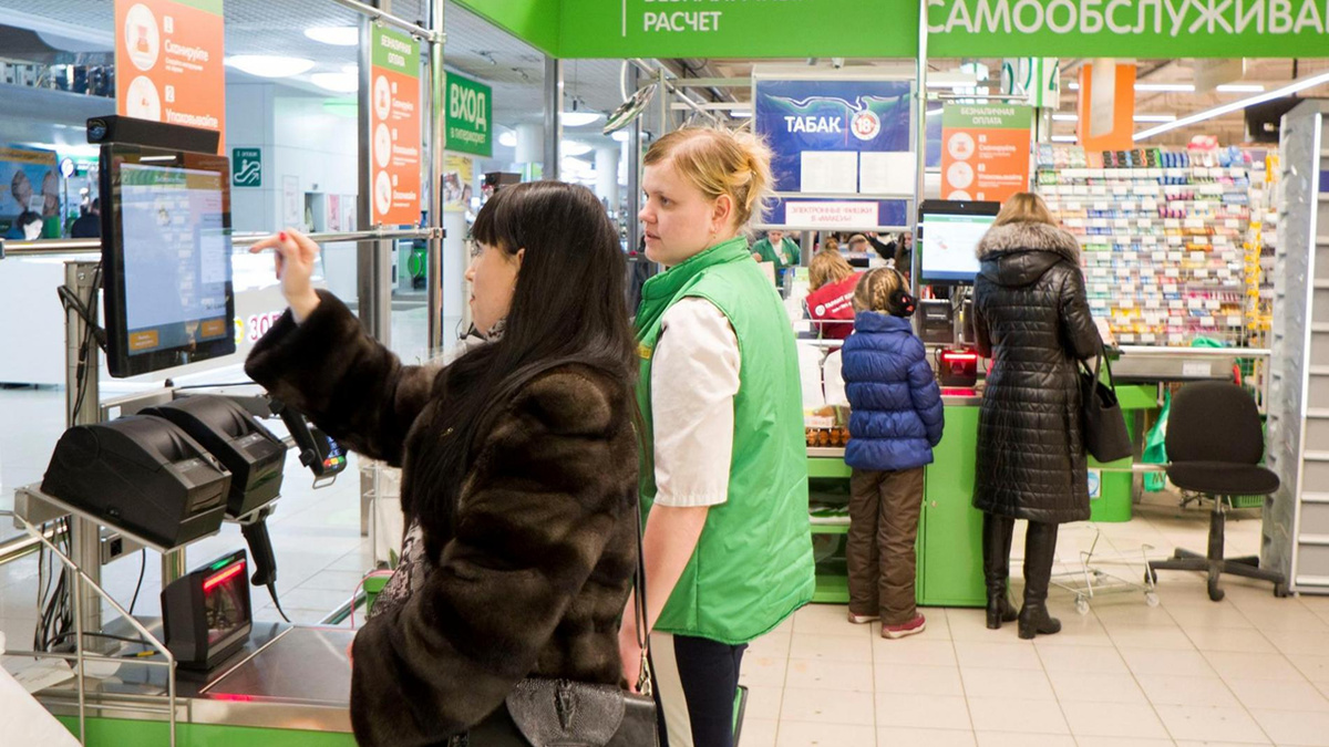 Экономия для магазина, стресс для покупателя: эксперт о кассах самообслуживания